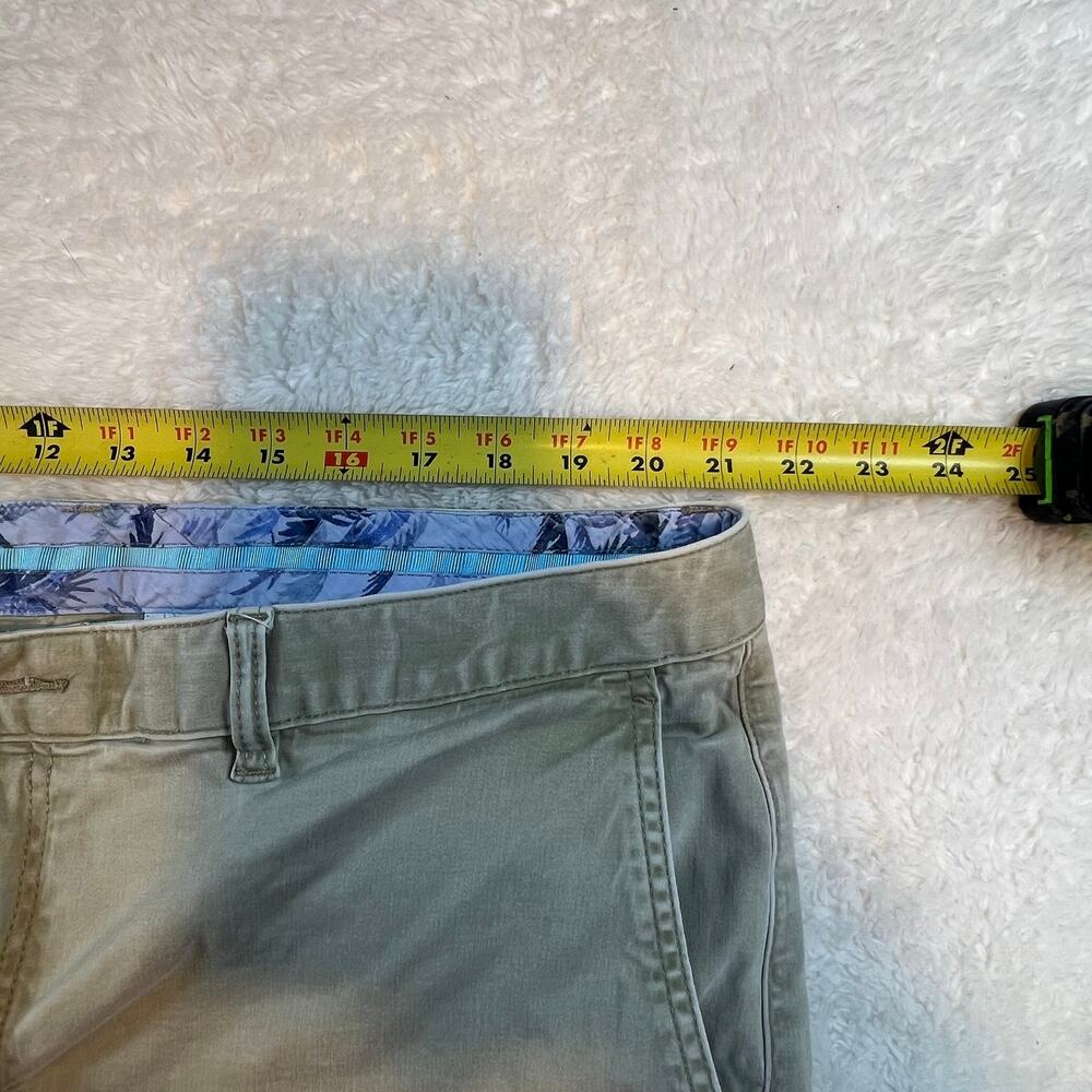 Tommy Bahama Shorts Mens‎ 42 Khaki Flat Front Stretch Cotton Casual Chino Summer - Picture 7 of 7